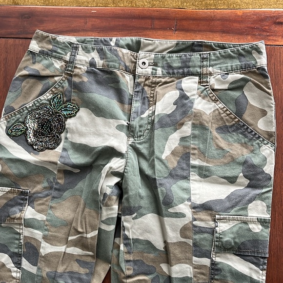 INC - international conception cargo pants - Picture 3 of 16